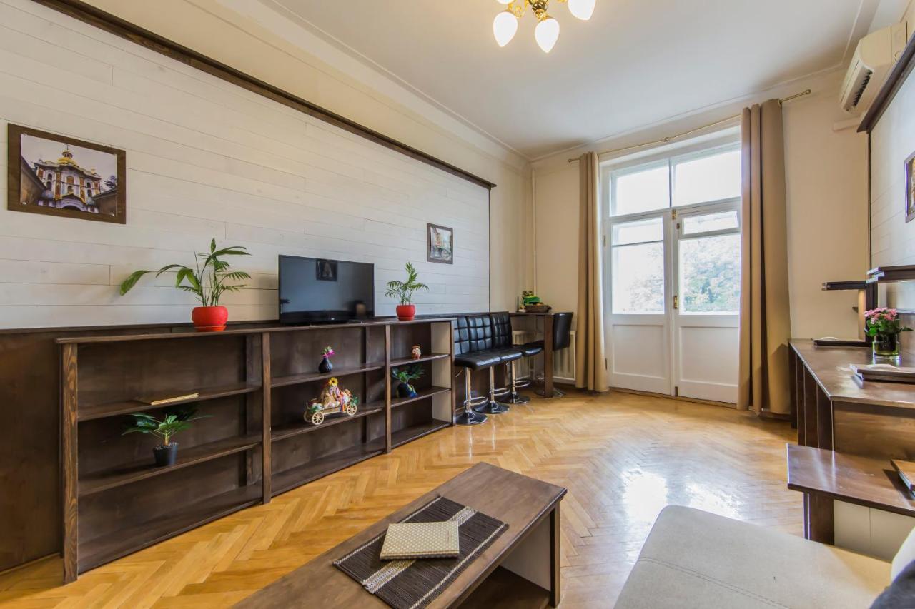 2Х-Кімнатна Квартира На Майдані Незалежності Kiew Exterior foto