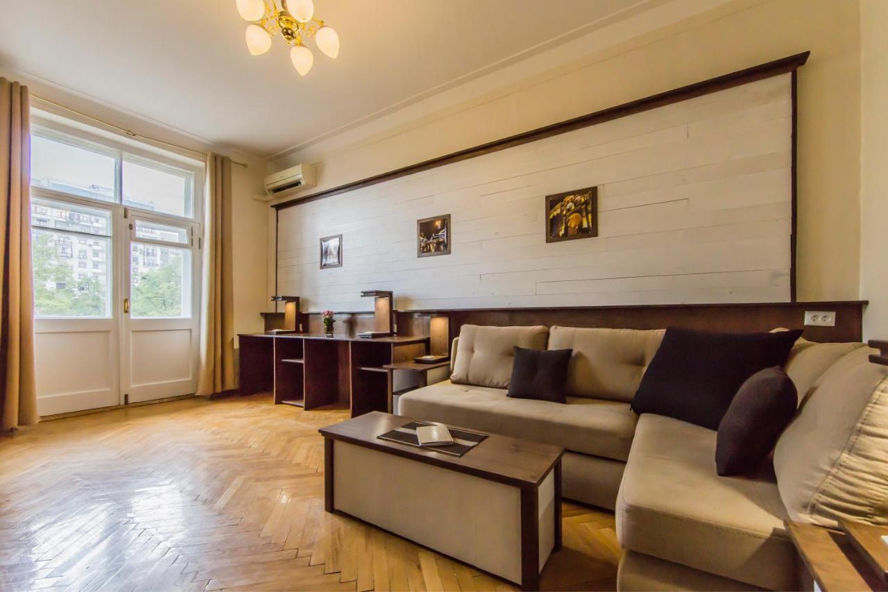 2Х-Кімнатна Квартира На Майдані Незалежності Kiew Exterior foto