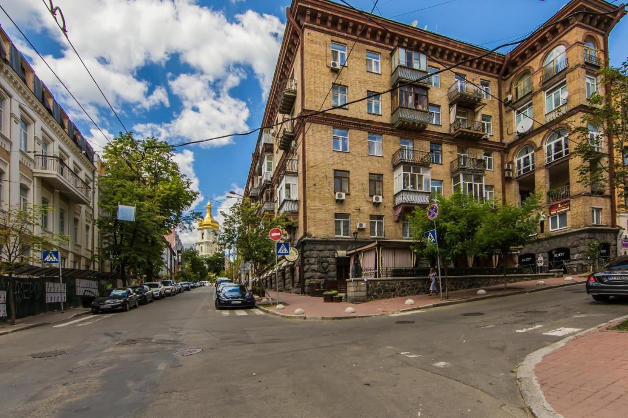 2Х-Кімнатна Квартира На Майдані Незалежності Kiew Exterior foto